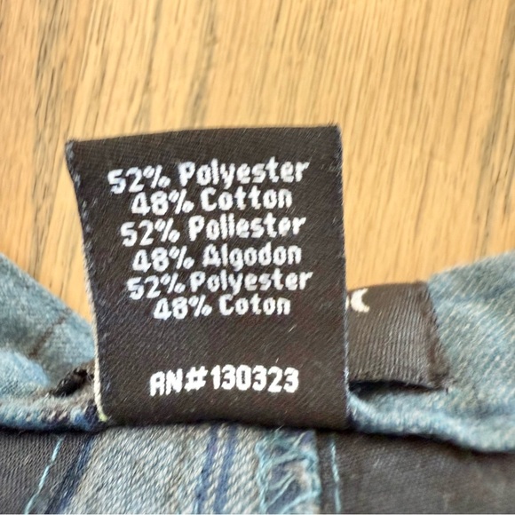 Hurley Boys Blue Plaid Flat Front Shorts Lightweight Casual Wear Size 8 / 26 - Picture 11 of 11